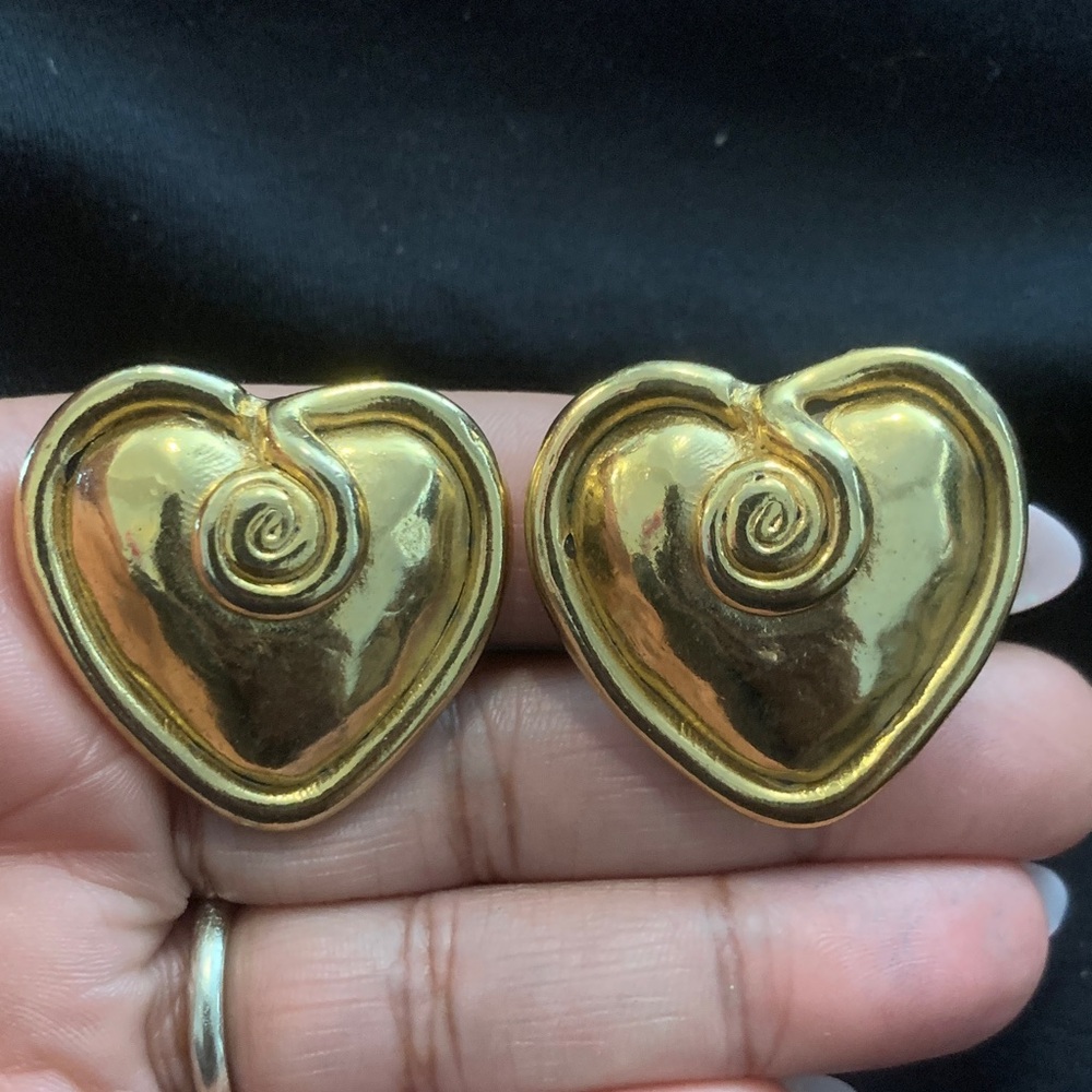 Vintage Gold Heart Clip on Earrings